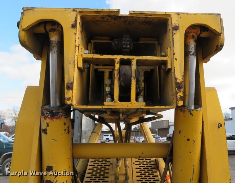 image for item DH0649 1995 Gehl 883  telehandler