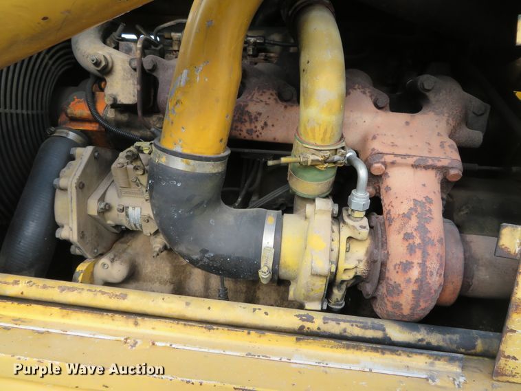 image for item DH0649 1995 Gehl 883  telehandler