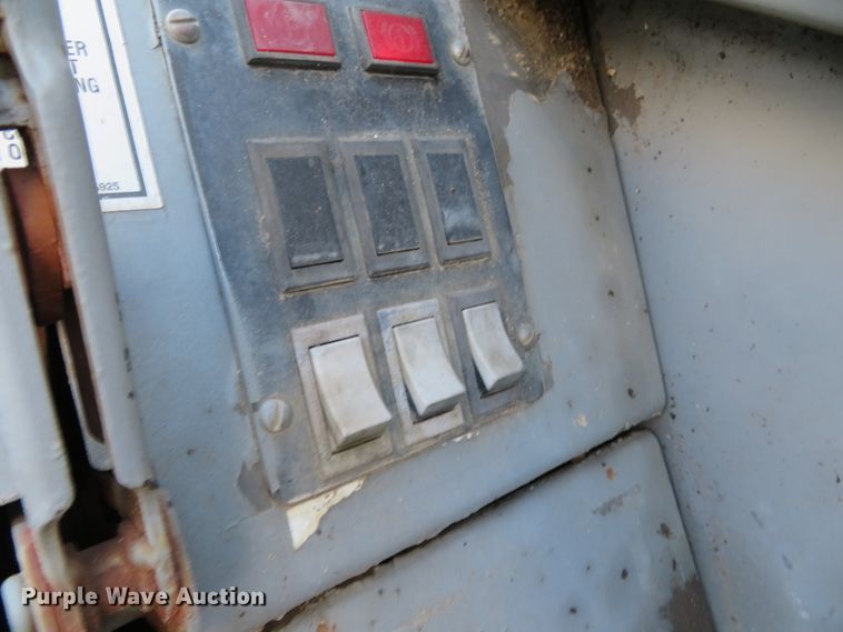 image for item DH0649 1995 Gehl 883  telehandler