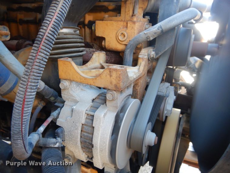 image for item DI1083 2003 GMC C7500  box truck