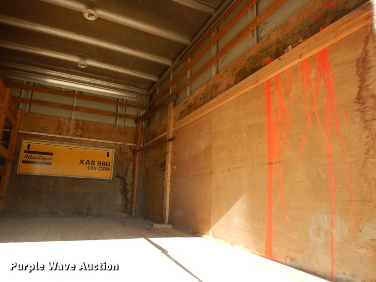 image for item DI1083 2003 GMC C7500  box truck