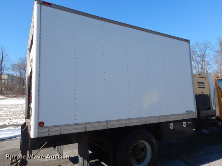 image for item DI1083 2003 GMC C7500  box truck