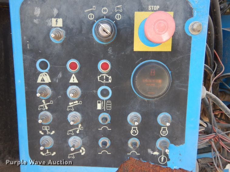 image for item DI1085 2006 Genie S-65  boom lift