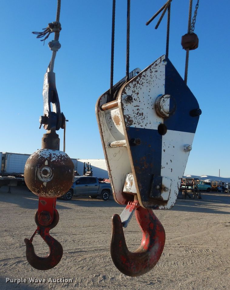 image for item DI3683 1983 Grove RT755  crane