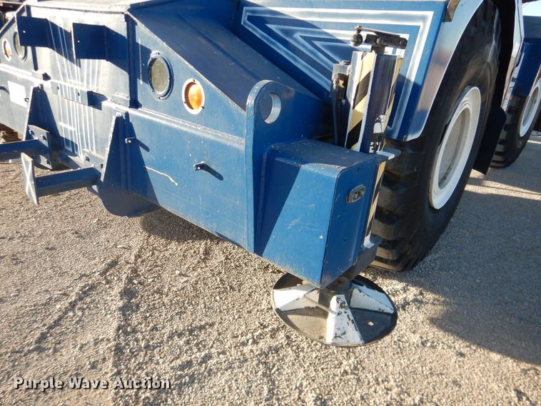 image for item DI3683 1983 Grove RT755  crane