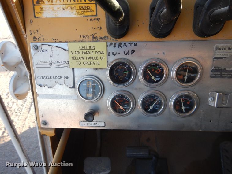 image for item DI3683 1983 Grove RT755  crane