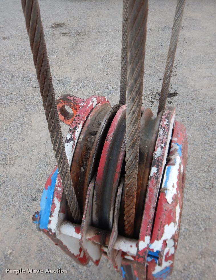 image for item DI3684 1983 Grove RT740  crane