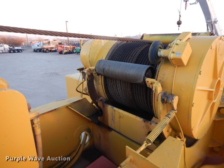 image for item DI3684 1983 Grove RT740  crane