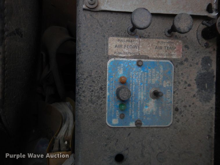 image for item DI3684 1983 Grove RT740  crane