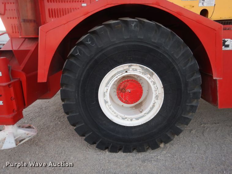 image for item DI3684 1983 Grove RT740  crane