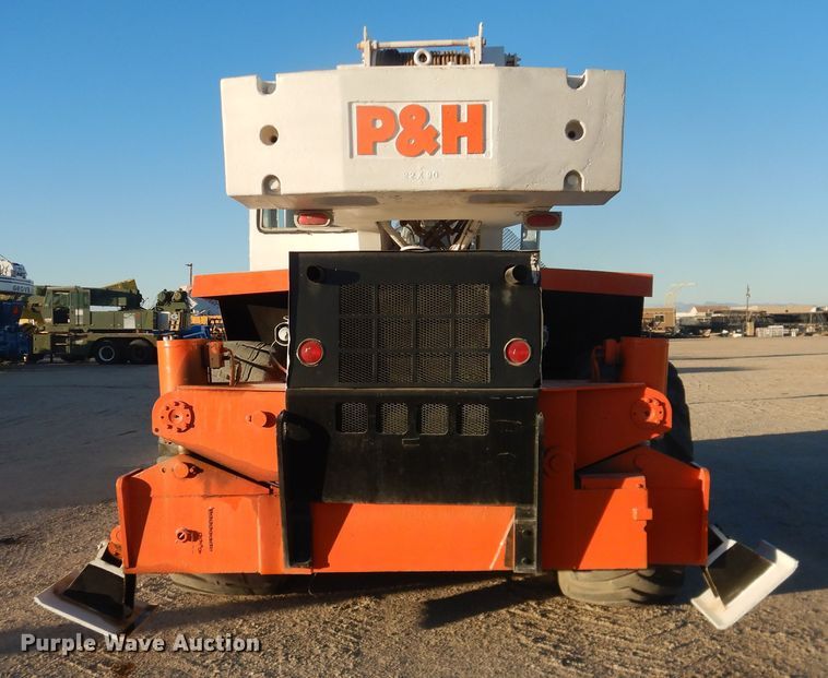 image for item DI3685 1978 P&H  W350A crane