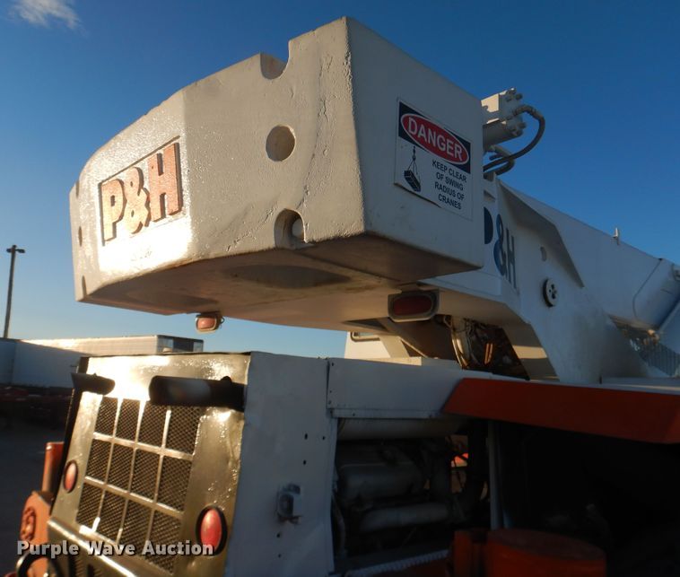 image for item DI3685 1978 P&H  W350A crane