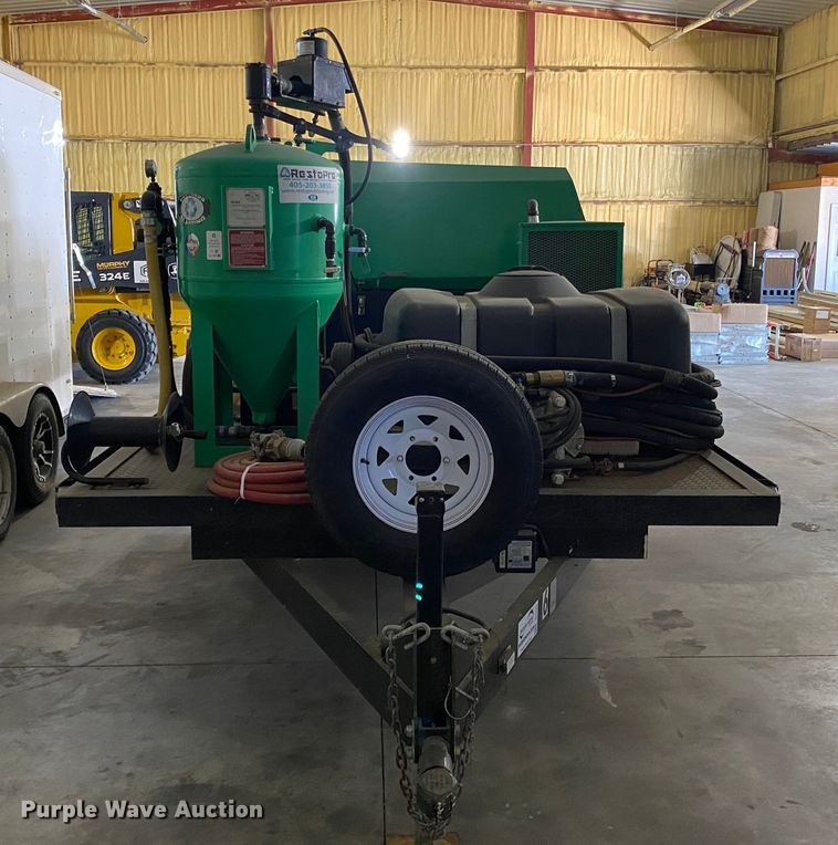 image for item DI3688 2016 Rotair D300T4F sandblaster