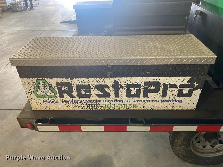 image for item DI3688 2016 Rotair D300T4F sandblaster