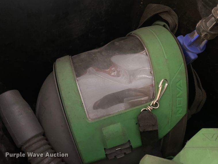 image for item DI3688 2016 Rotair D300T4F sandblaster