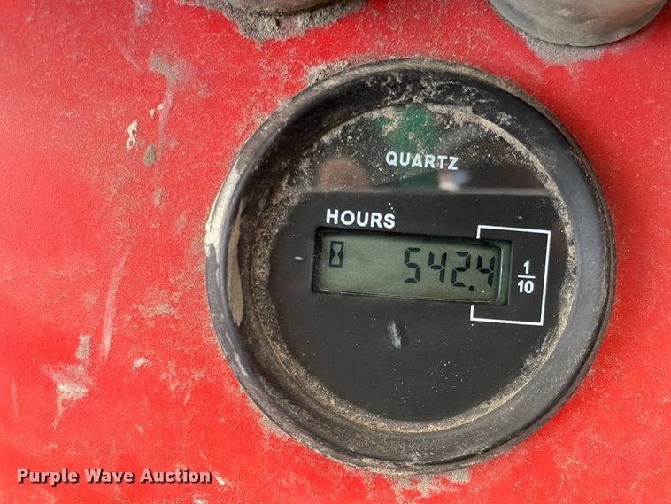 image for item DI3688 2016 Rotair D300T4F sandblaster