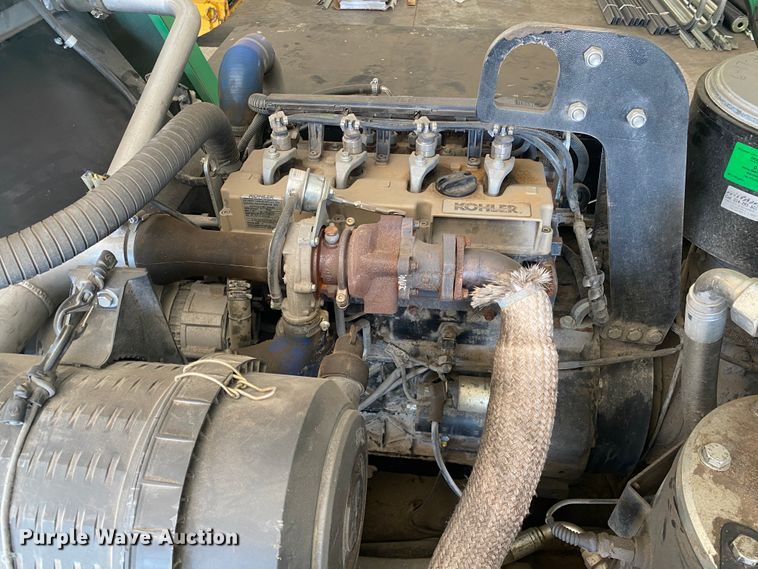 image for item DI3688 2016 Rotair D300T4F sandblaster