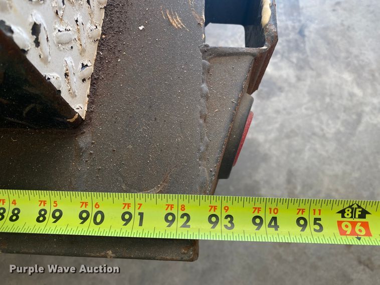 image for item DI3688 2016 Rotair D300T4F sandblaster