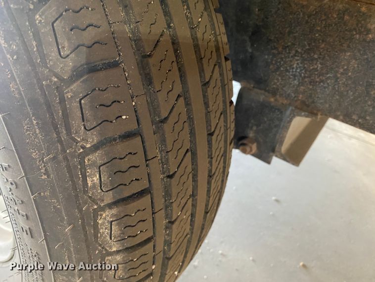 image for item DI3688 2016 Rotair D300T4F sandblaster