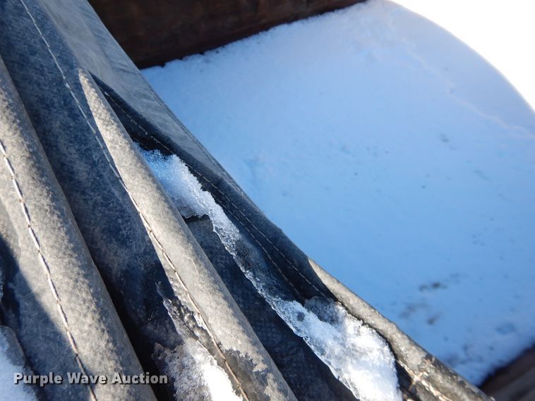 image for item DI3689 1989 Ford F900  dump truck