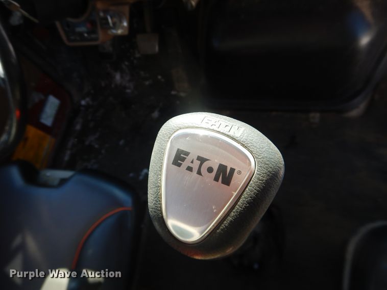 image for item DI3689 1989 Ford F900  dump truck