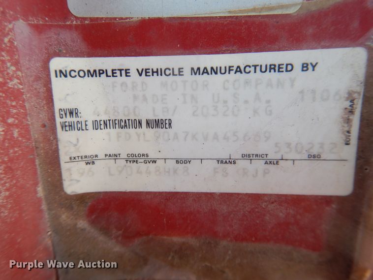 image for item DI3689 1989 Ford F900  dump truck