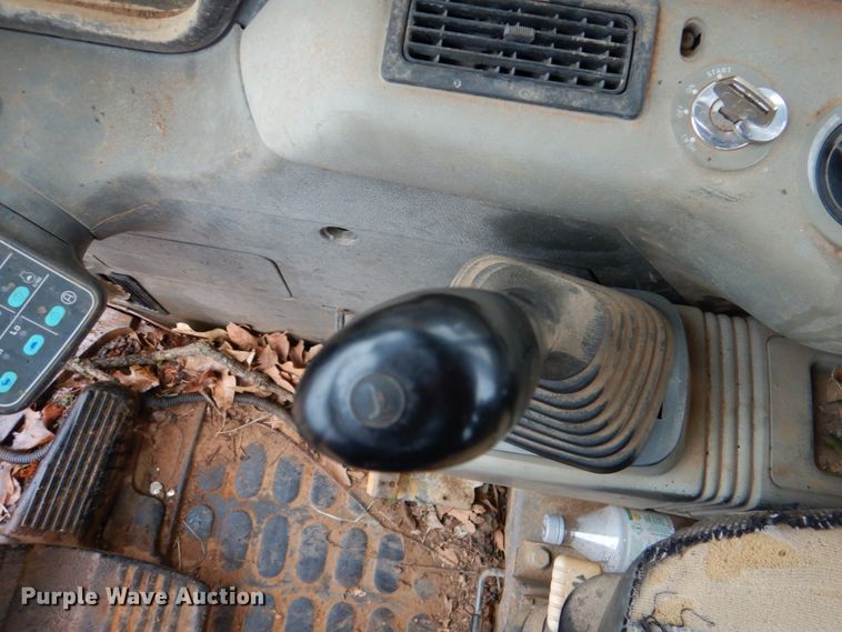 image for item DJ0346 1999 Komatsu PC120-6  excavator