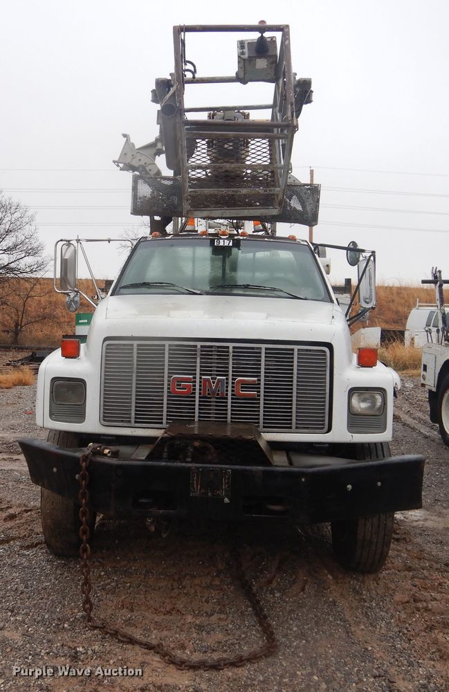 image for item DJ4863 1991 GMC Top Kick C6500  bucket truck