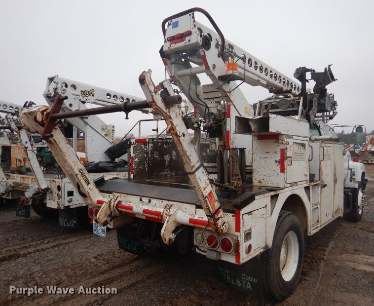 image for item DJ4863 1991 GMC Top Kick C6500  bucket truck