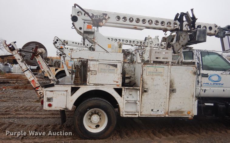 image for item DJ4863 1991 GMC Top Kick C6500  bucket truck