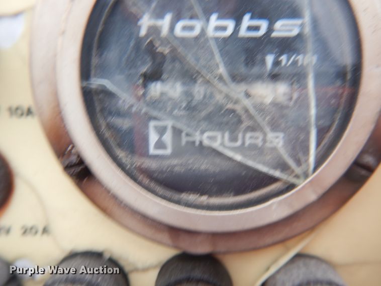 image for item DJ4863 1991 GMC Top Kick C6500  bucket truck