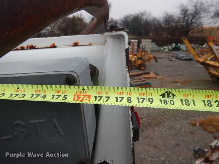 image for item DJ4863 1991 GMC Top Kick C6500  bucket truck