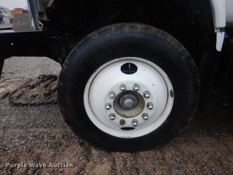 image for item DJ4863 1991 GMC Top Kick C6500  bucket truck