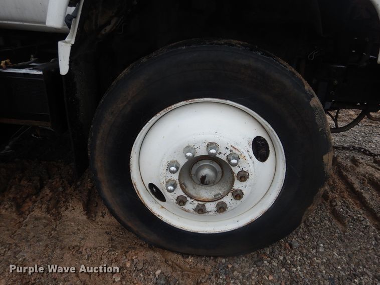 image for item DJ4863 1991 GMC Top Kick C6500  bucket truck