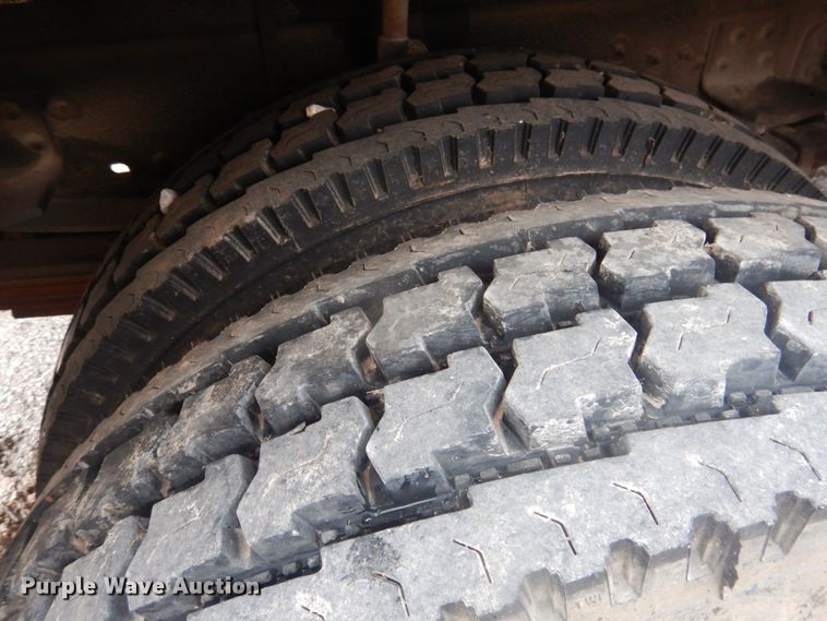 image for item DJ4863 1991 GMC Top Kick C6500  bucket truck