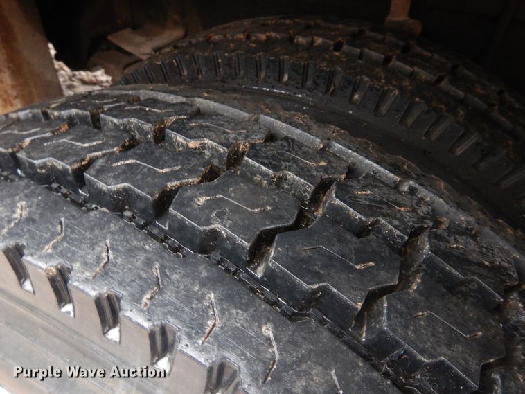 image for item DJ4863 1991 GMC Top Kick C6500  bucket truck