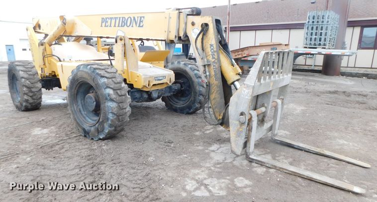 image for item DJ5930 2001 Pettibone 10044  telehandler