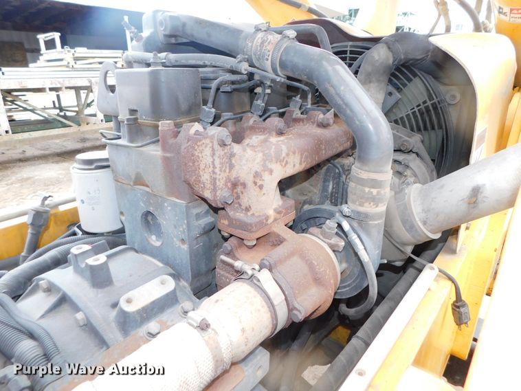 image for item DJ5930 2001 Pettibone 10044  telehandler