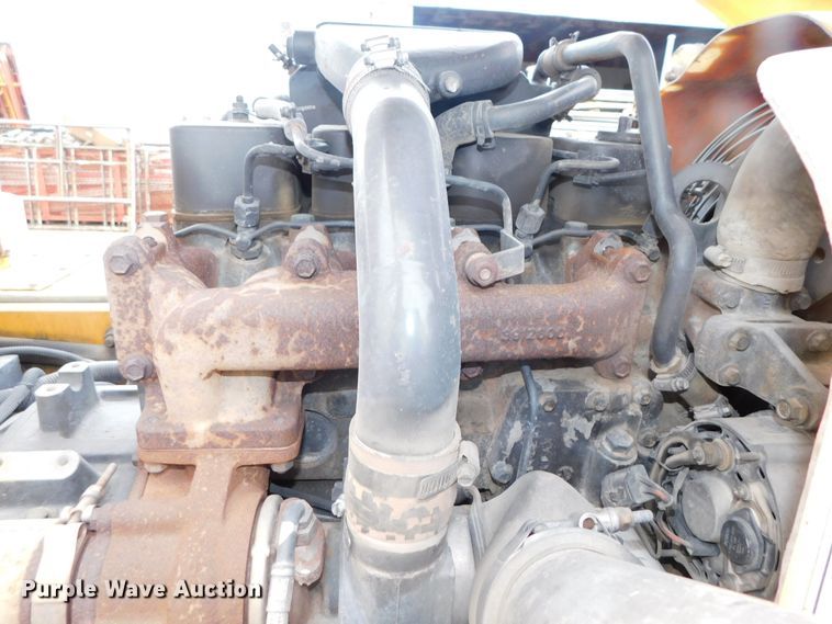 image for item DJ5930 2001 Pettibone 10044  telehandler