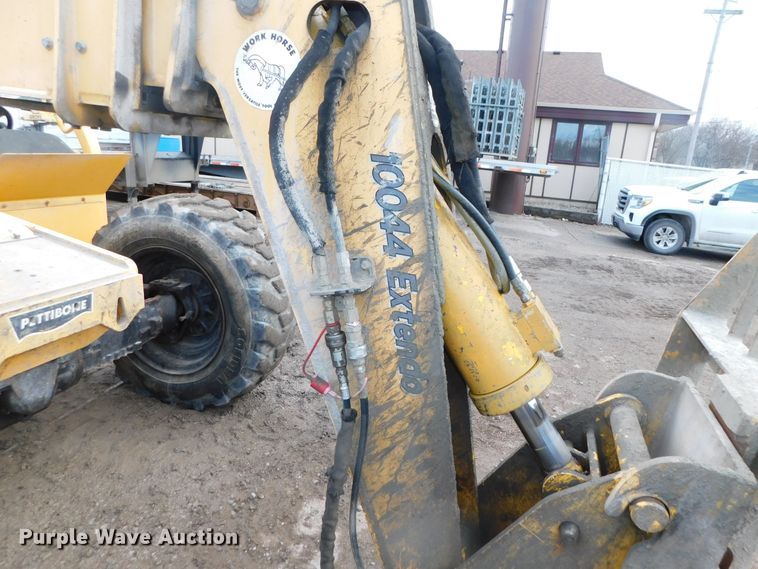 image for item DJ5930 2001 Pettibone 10044  telehandler