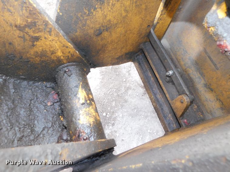 image for item DJ5930 2001 Pettibone 10044  telehandler