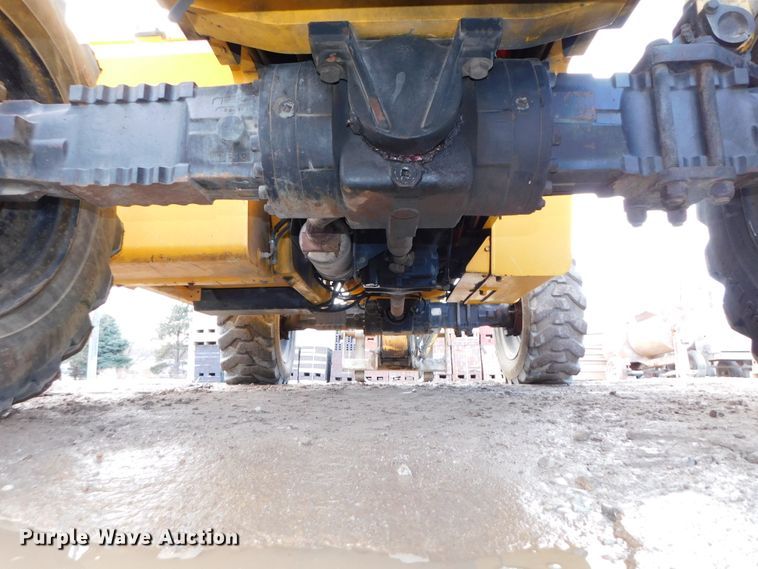 image for item DJ5930 2001 Pettibone 10044  telehandler