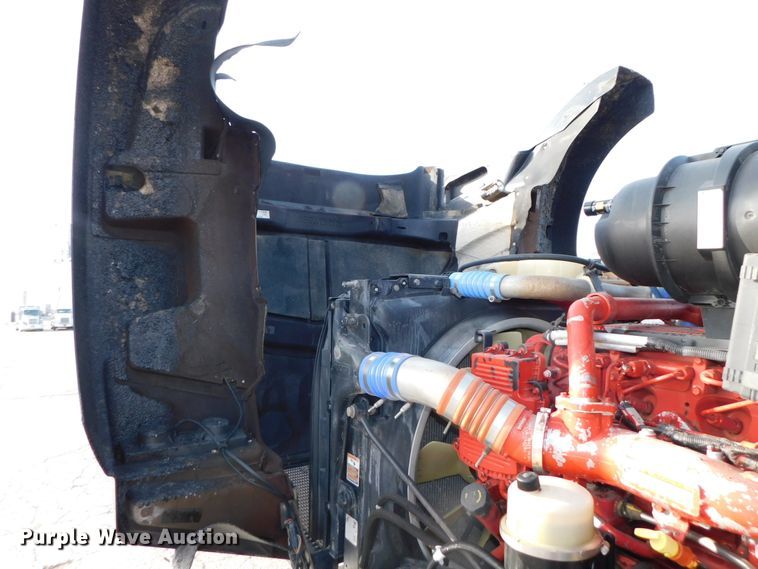 image for item DJ5931 2013 Kenworth T800  semi truck