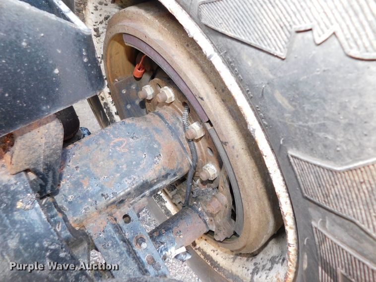 image for item DJ5931 2013 Kenworth T800  semi truck