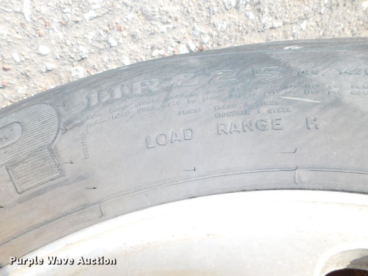 image for item DJ5931 2013 Kenworth T800  semi truck