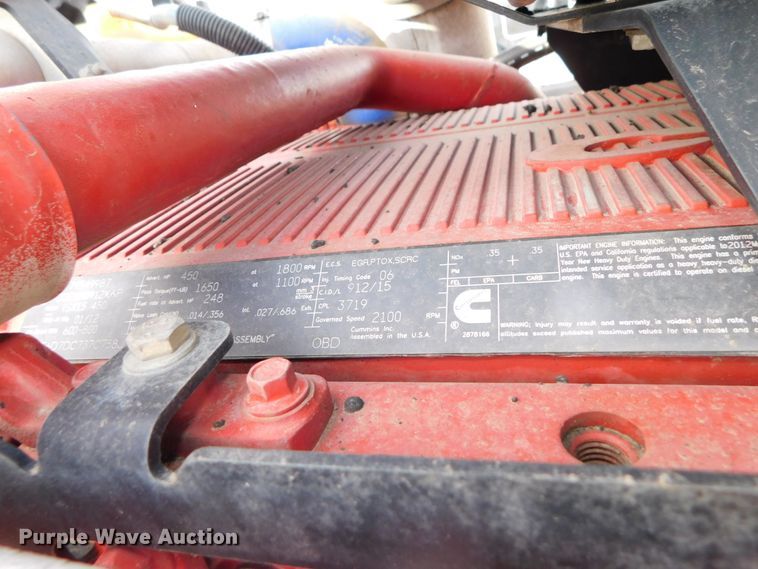 image for item DJ5932 2013 Kenworth T800  semi truck