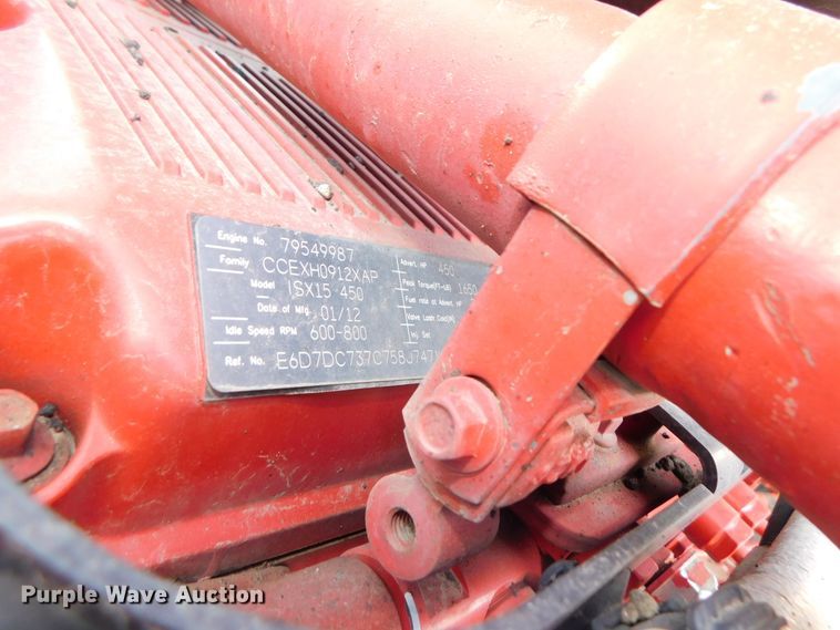 image for item DJ5932 2013 Kenworth T800  semi truck