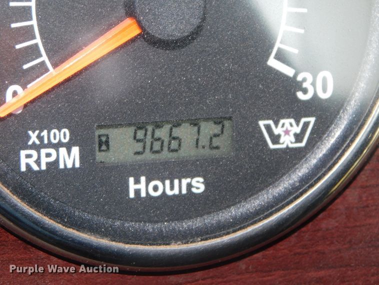 image for item DJ5934 2012 Western Star 4900SB  semi truck