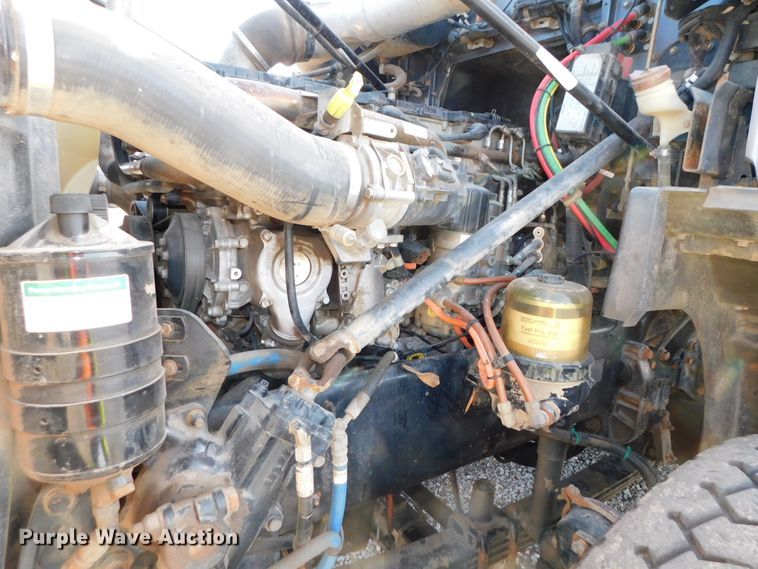 image for item DJ5934 2012 Western Star 4900SB  semi truck