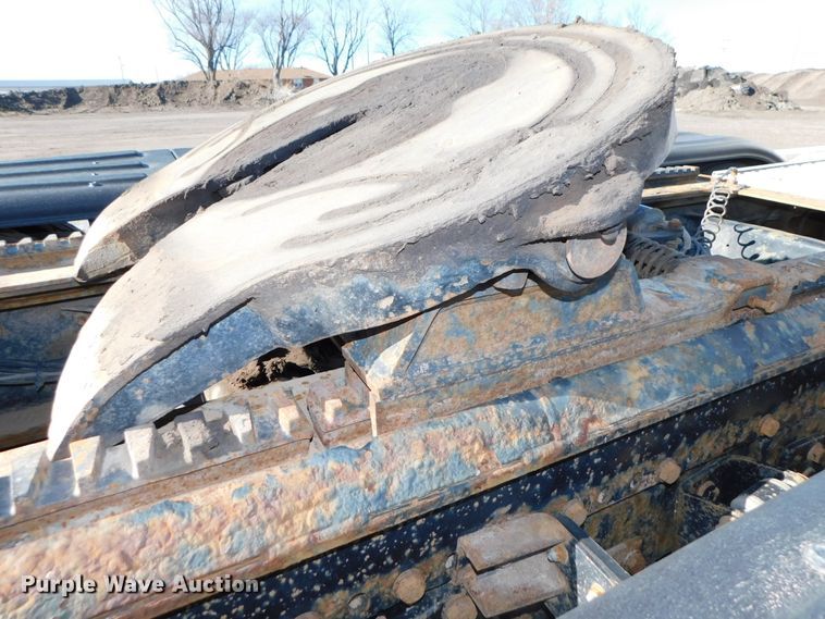 image for item DJ5934 2012 Western Star 4900SB  semi truck